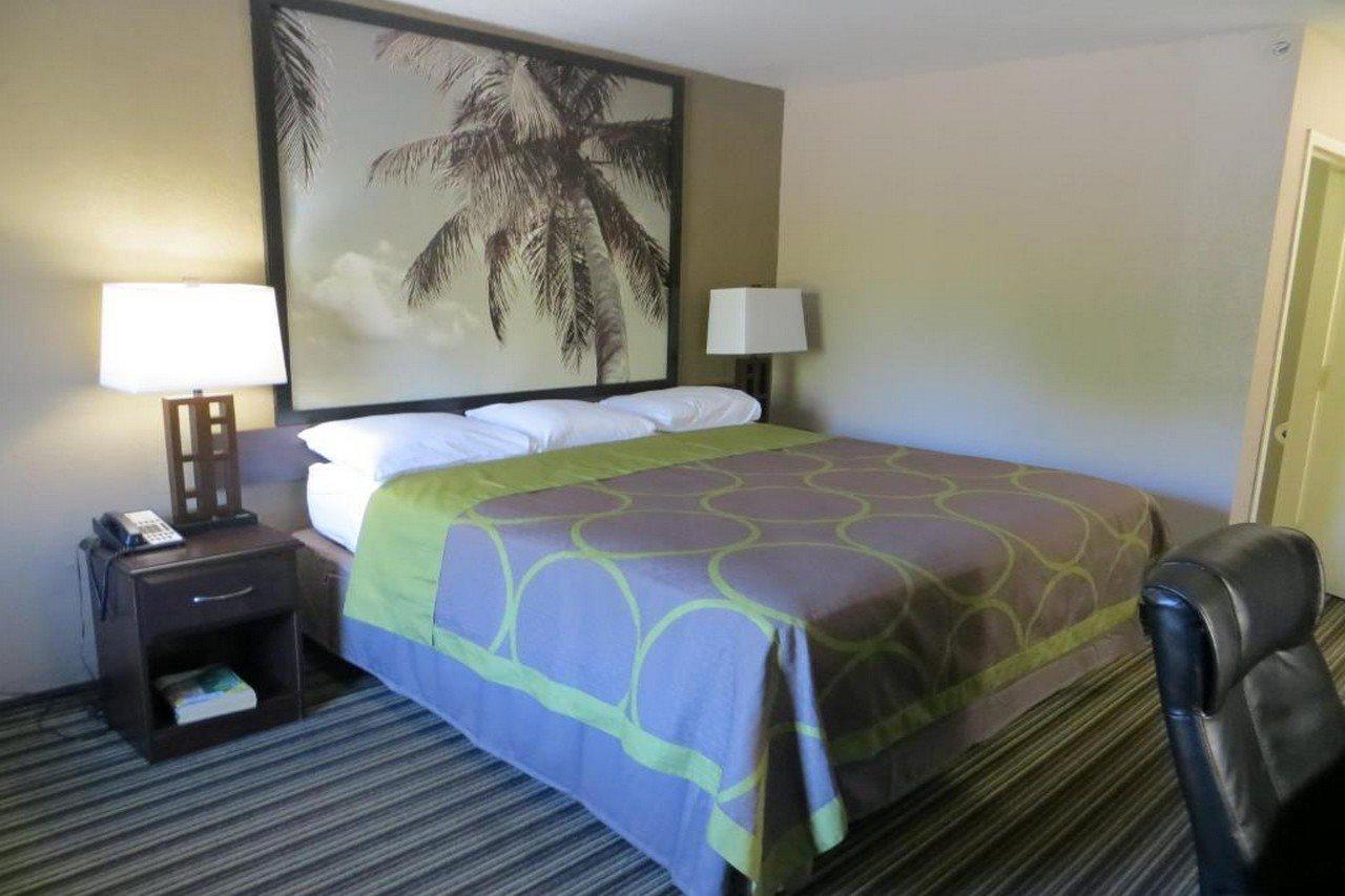 Super 8 By Wyndham Fort Myers Exteriér fotografie