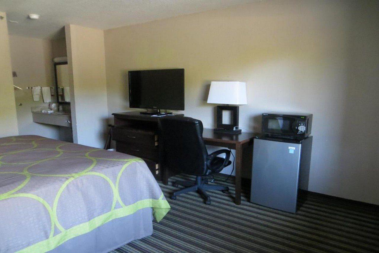 Super 8 By Wyndham Fort Myers Exteriér fotografie